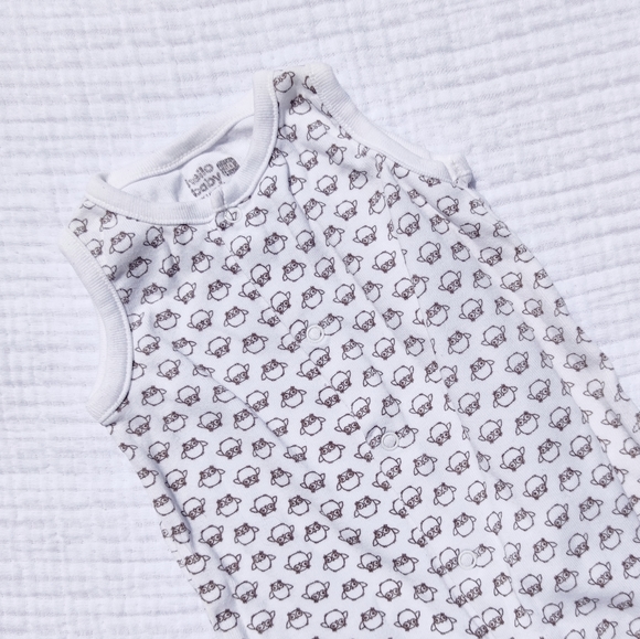 COTTON Sleeveless Owl Onesie - Picture 1 of 2